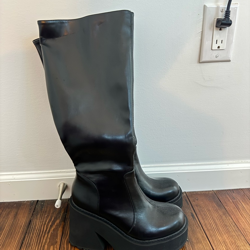 Amazon Black Heeled Boots